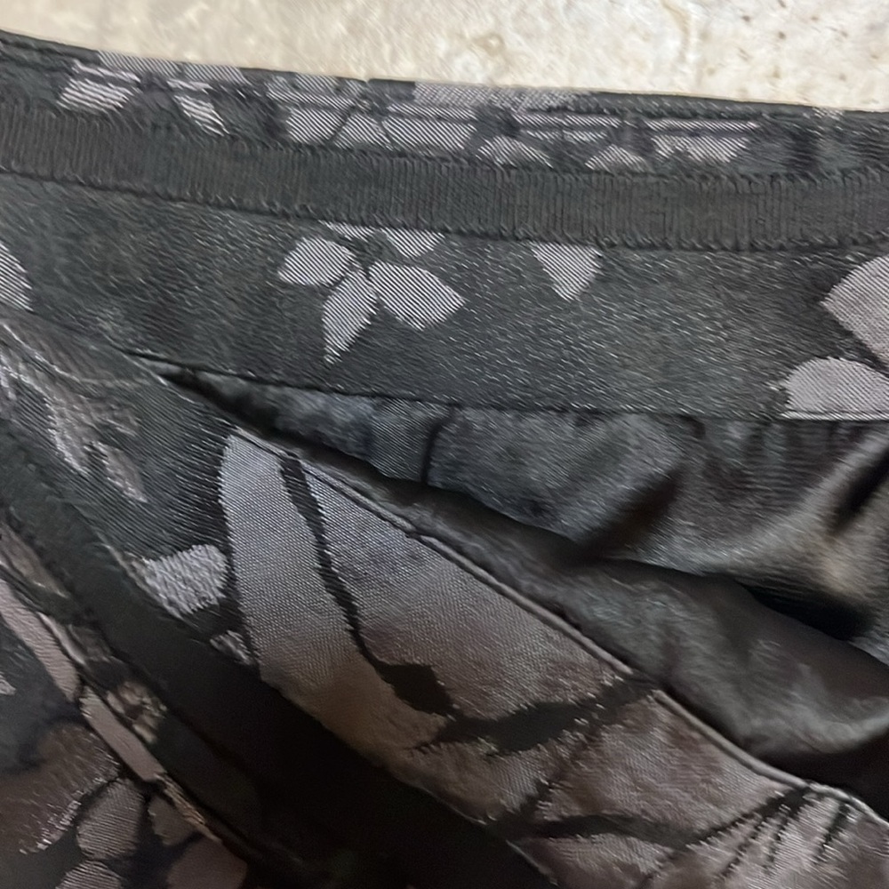 White House Black Market Floral Pencil Skirt - Picture 5 of 10